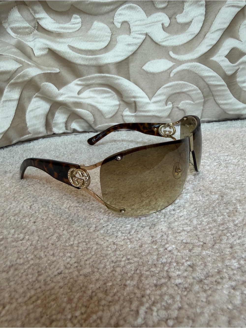 Vintage Gucci GG 2807/S Y2K Rhinestone Shield Sunglasses Tortoise Gold